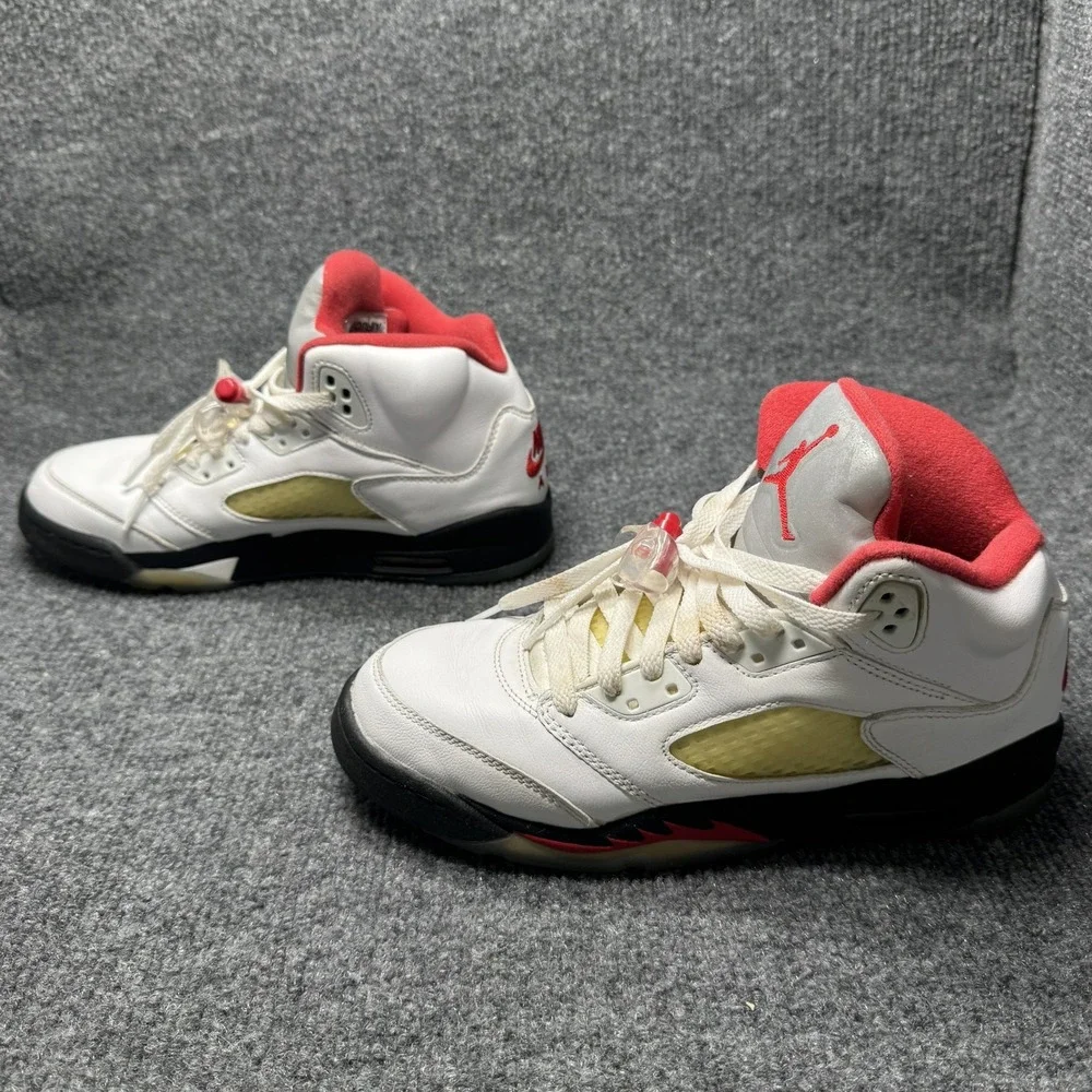 Jordan 5 Retro Fire Red‎ Kids 6Y White Basketball Shoes 440888-102